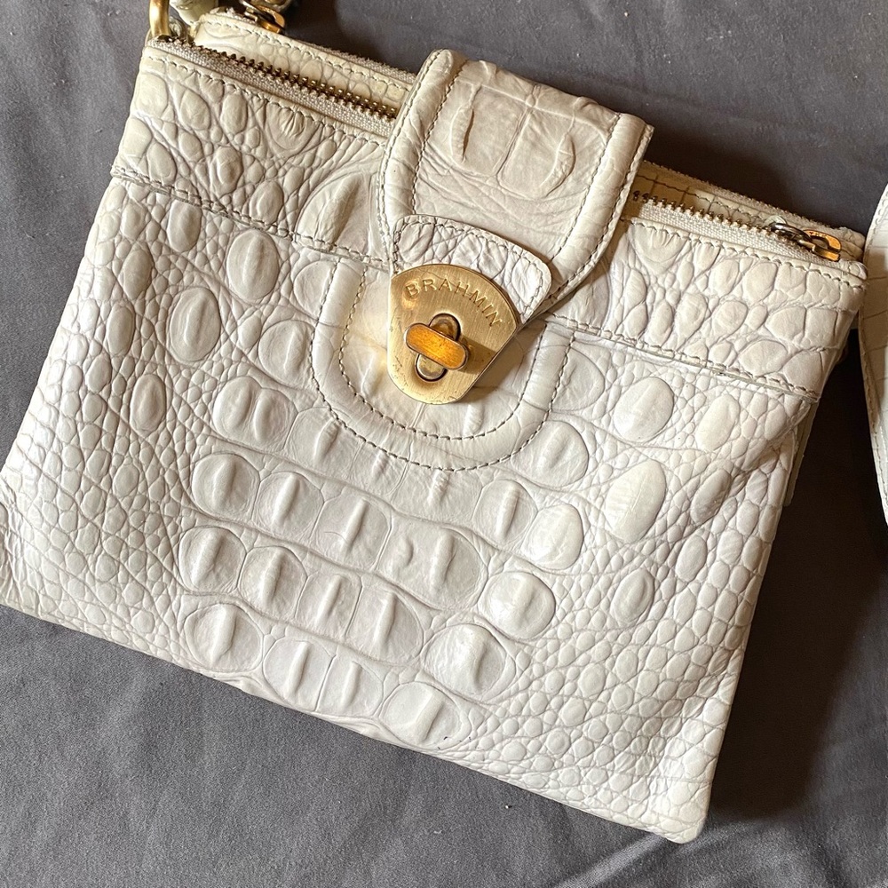 Brahmin White Leather Crossbody Organizer Bag Adjustable Strap